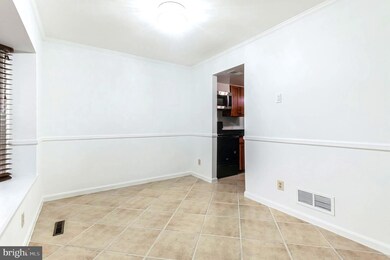 8716 Tamar Dr, Columbia, MD 21045 - photo 6