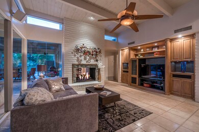 07 Two Way Fireplace