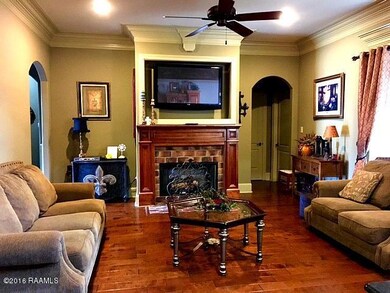 LAFITTES LANDING LIVING AREA (1)