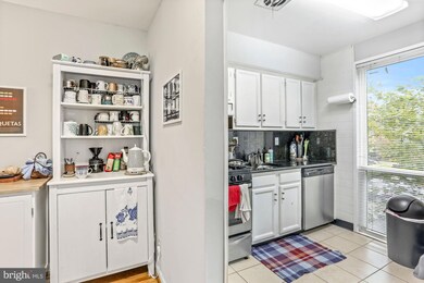 158 G St SW unit 147, Washington, DC 20024 - photo 7