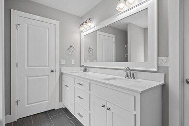  
106 Murphy Dr, Bella Vista, AR 72715