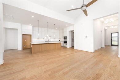 28261 Woodley Dr, Spring, TX 77386 - photo 4