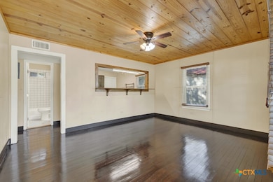 927 N Union Ave, New Braunfels, TX 78130 - photo 7