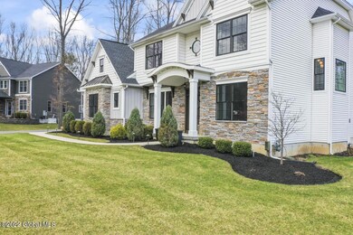 Hommati.com-24_Saddlecreek_Cir_NY-04-09-