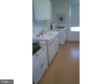 714 Jefferson St, Camden, NJ 08104 - photo 6