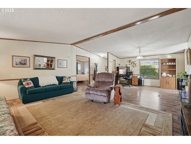 8434 SE Heritage Ct unit 19, Clackamas, OR 97015 - photo 5