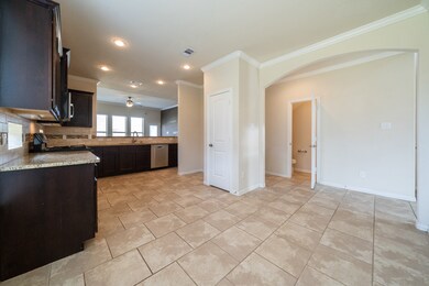 31726 Breezy Retreat Ct, Spring, TX 77386 - photo 5