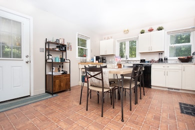 28 Old Shelton Rd, Shelton, CT 06484 - photo 5