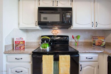 30 E Caroline Ln, Tempe, AZ 85284 - photo 5