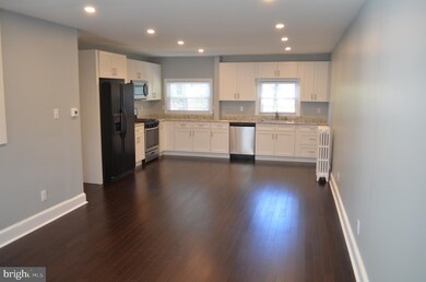 317 Roberta Ave, Darby, PA 19023 - photo 7