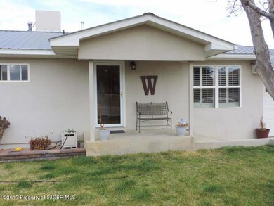 5904 Arroyo Dr, Farmington, NM 87402 - photo 2