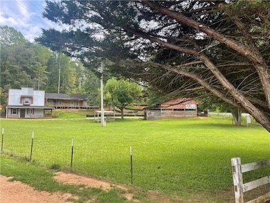 614 Village Dr, Mountain Rest, SC 29664 - photo 4