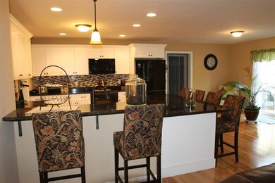 9 Seavey Dr, Auburn, NH 03032 - photo 5