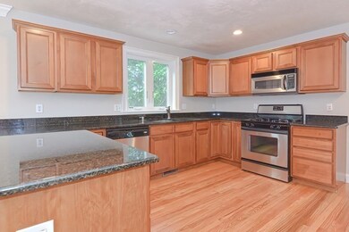 90 Pine Hill Cir, Waltham, MA 02451 - photo 7