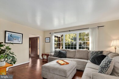 16218 Cypress Ct, Dumfries, VA 22025 - photo 3