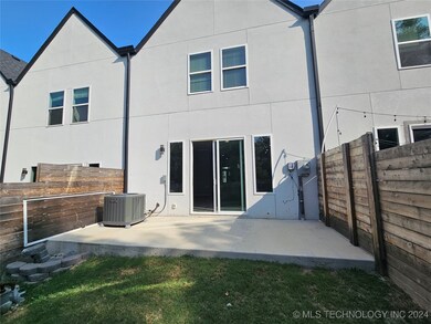 3416 Redbud Ln, Tulsa, OK 74131 - photo 4