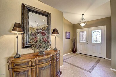 ENTRY W/DOUBLE DOORS