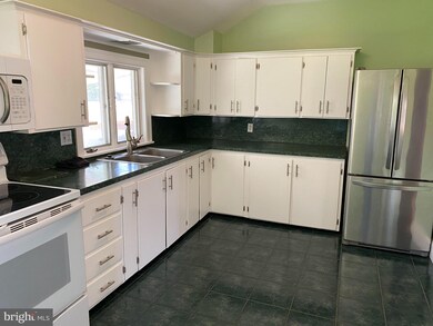 128 S 8th St, Columbia, PA 17512 - photo 7