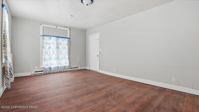 202 N Courtland St, East Stroudsburg, PA 18301 - photo 6