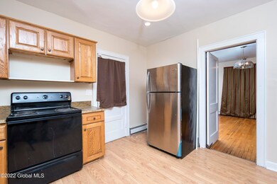 274 Whitehall Rd, Albany, NY 12209 - photo 7