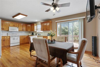 Huge kitchen! Tons of cabinet and counter space. P