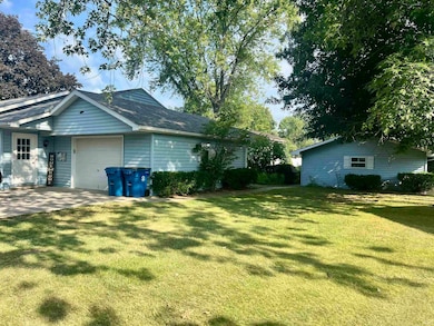 110 Clark St, Walkerton, IN 46574 - photo 3