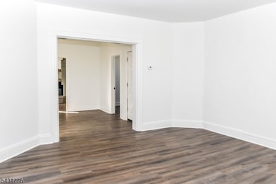 23 Lincoln Place unit 2, Garfield, NJ 07026 - photo 5