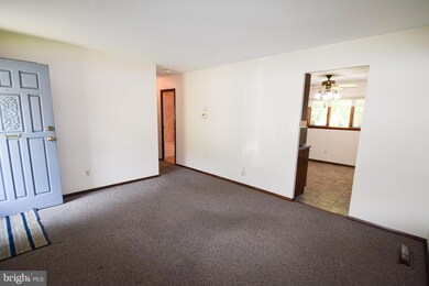 6 Oak St, Edgewood, MD 21040 - photo 5