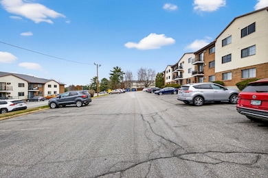 128 Mammoth Rd unit 122, Hooksett, NH 03106 - photo 4