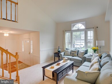 13252 Stone Heather Dr, Herndon, VA 20171 - photo 4