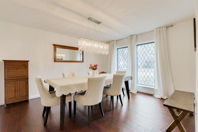 5531 Bolivia Blvd, Houston, TX 77091 - photo 7