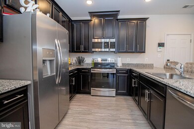 2815 Duvall Ridge Rd unit 534, Hyattsville, MD 20785 - photo 6