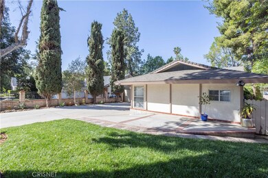 22133 Avenue Morelos, Woodland Hills, CA 91364 - photo 2