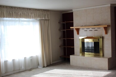 1161 NE 9th St, Grants Pass, OR 97526 - photo 5