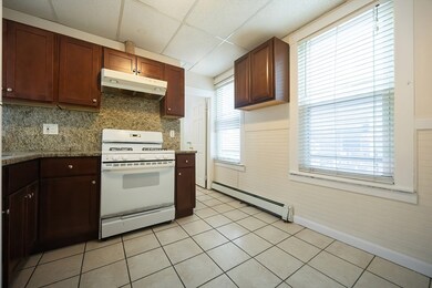 81 Sagamore St unit 2, Lynn, MA 01902 - photo 4