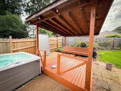 901 Timber Grove Dr, Cordova, TN 38018 - photo 2