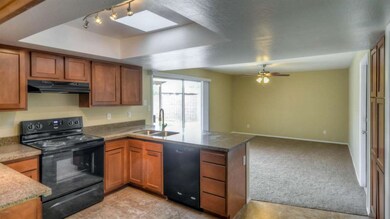 8515 W Montecito Ave, Phoenix, AZ 85037 - photo 4