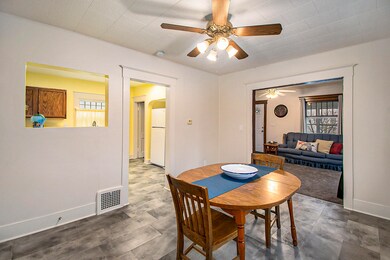 122 Huron St, Lansing, MI 48915 - photo 6