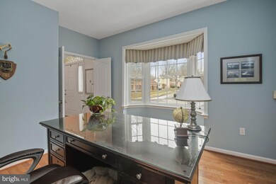 704 Pebble Beach Dr, Silver Spring, MD 20904 - photo 7