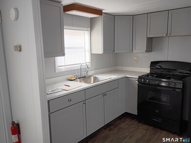 6 5th Ave, Shelton, CT 06484 - photo 5