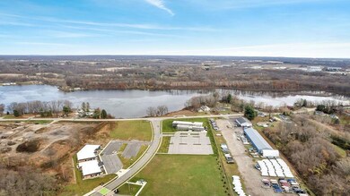 147 W Mcclung Rd, La Porte, IN 46350 - photo 5