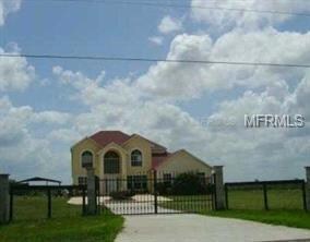 7904 Artifact Dr, Zephyrhills, FL 33541 - photo 4