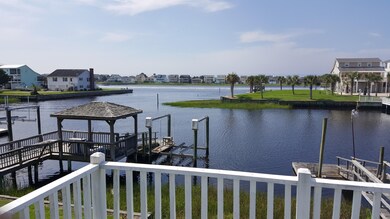 1915 Sea Aire Canal porch 1