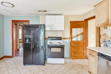 409 W Mill St, Decatur, TX 76234 - photo 6