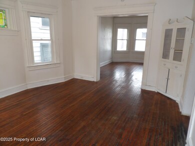 942 Monroe Ave, Scranton, PA 18510 - photo 6