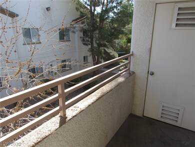 FULL BALCONY