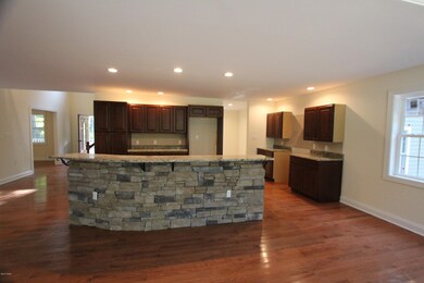 127 Decker Creek Dr, Hawley, PA 18428 - photo 6