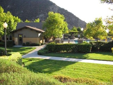 Clubhouse w/Community Pool & Spa!