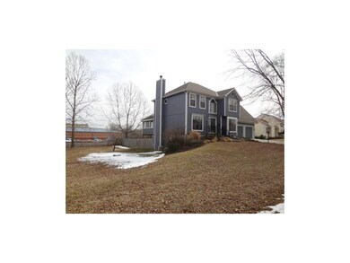 138 S Brookridge St, Lansing, KS 66043 - photo 2
