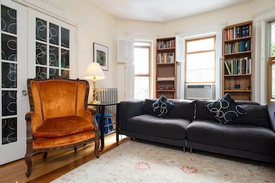 6 Chatham St unit 2, Cambridge, MA 02139 - photo 3